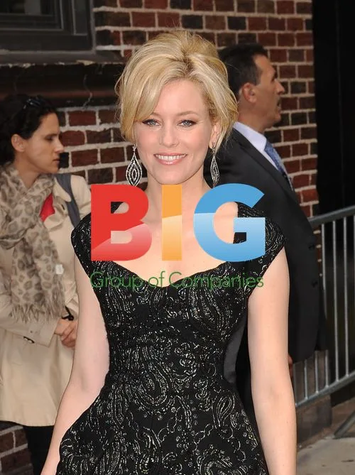 Elizabeth Banks on Late Show
