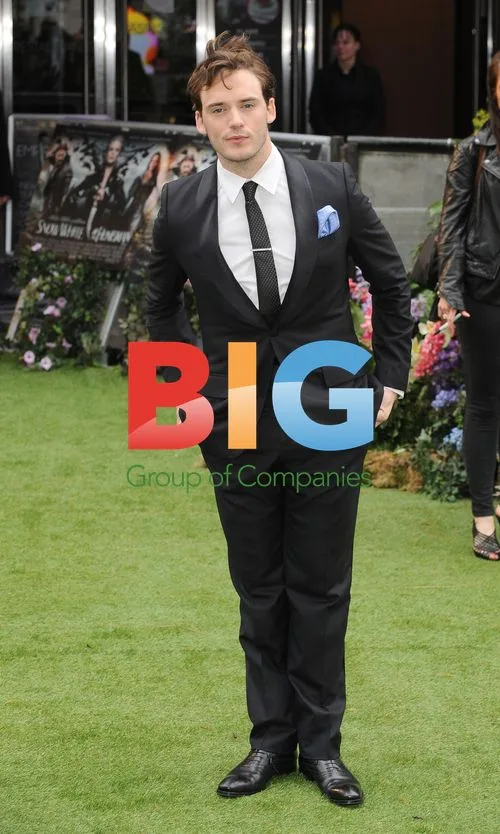 Sam Claflin at 'Snow White' Premiere