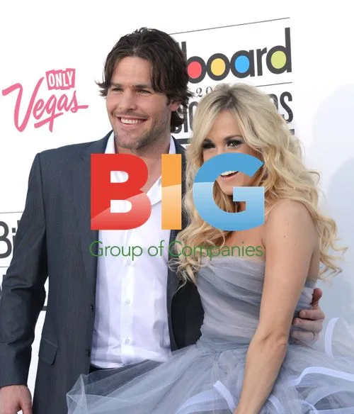 Carrie Underwood and Mike Fisher at Billboard Music Awards