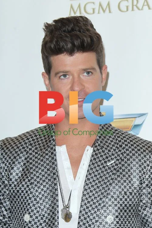 Robin Thicke at 2012 Billboard Music Awards