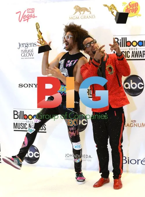 LMFAO Wins Billboard Award