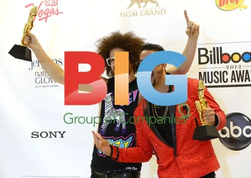 LMFAO Duo Wins Top Duo/Group at Billboard Awards