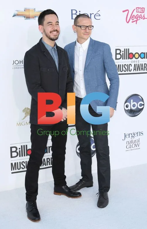 Mike Shinoda and Chester Bennington of Linkin Park at 2012 Billboard Music Awards