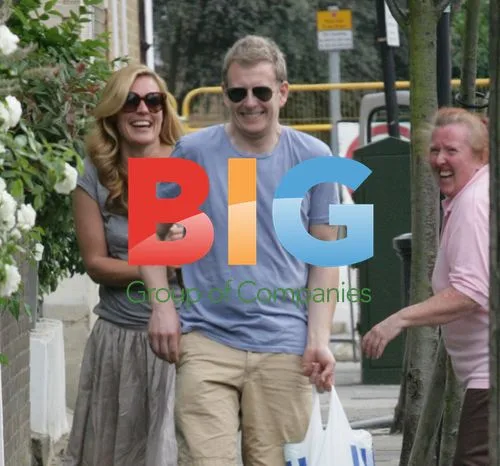 Patrick Kielty and Cat Deely Strolling After Shopping