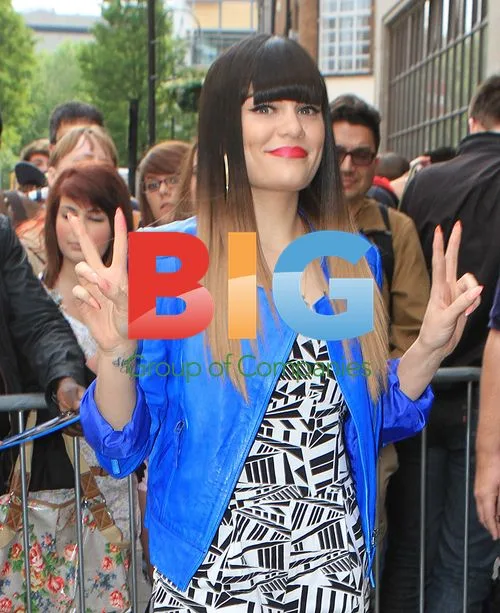 Jessie J Greets Fans