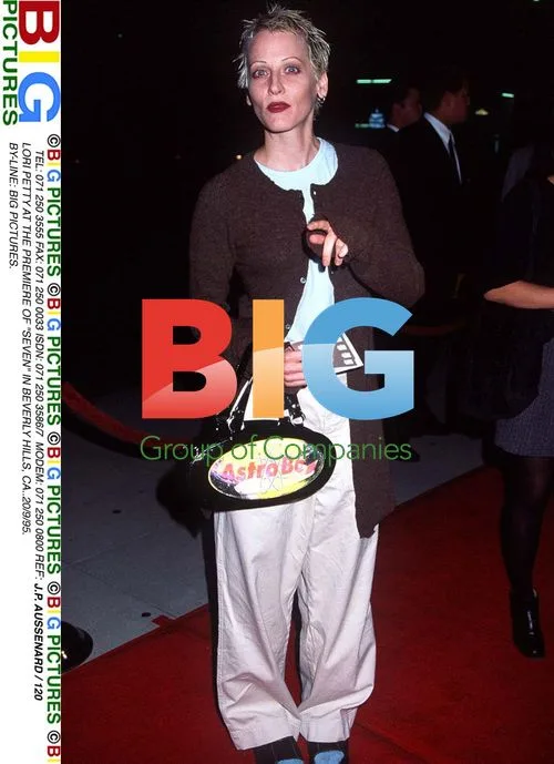 Lori Petty at "Seven" Premiere