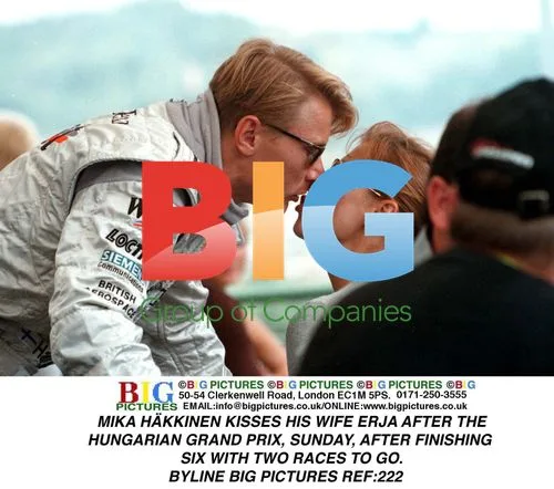 Mika Häkkinen Kisses Wife After Hungarian Grand Prix