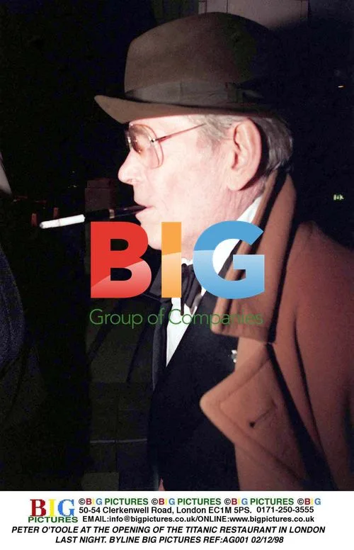 PETER O'TOOLE AT TITANIC RESTAURANT OPENING