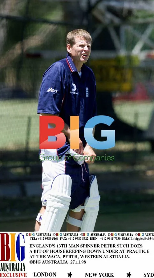 England Spinner Peter Such at WACA Practice