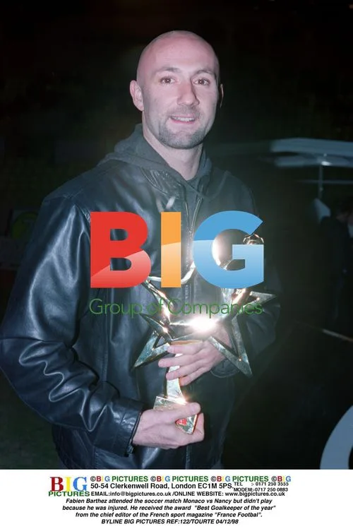 Fabien Barthez Receives Best Goalkeeper Award