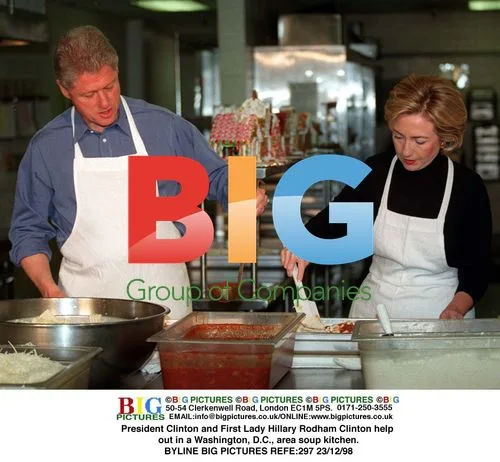 Clinton Family Volunteers at Soup Kitchen