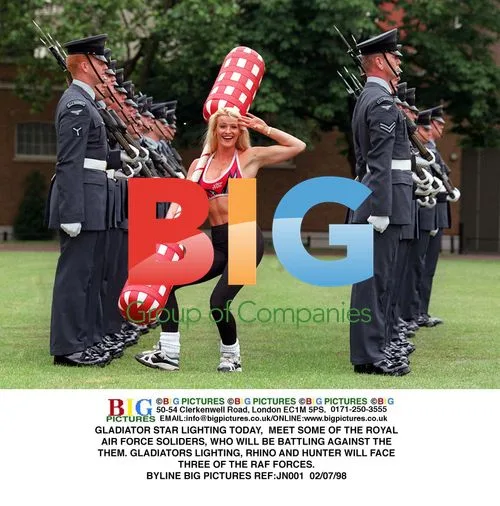 Gladiator stars meet RAF soldiers