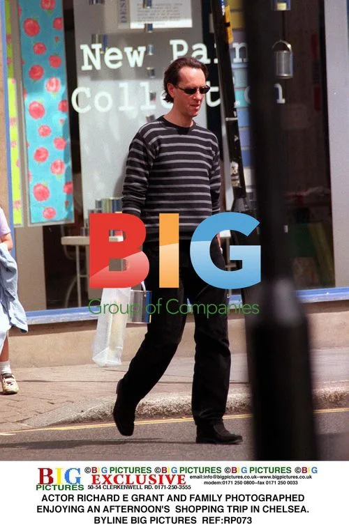 Richard E Grant and Family Shopping