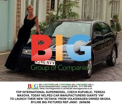 TOP INTERNATIONAL SUPERMODEL TEREZA MAXOVA LAUNCHES VW OCTAVIA