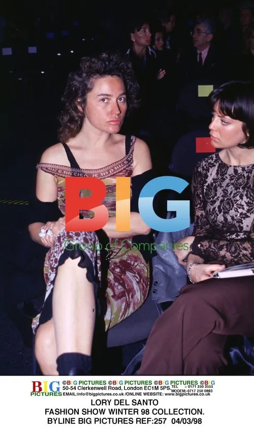 Lory Del Santo Fashion Show Winter 98