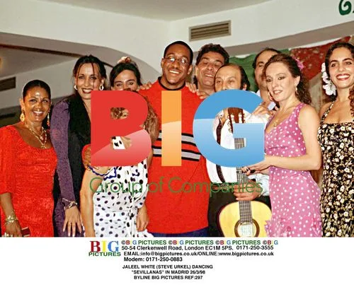 Jaleel White Dancing Sevillanas in Madrid