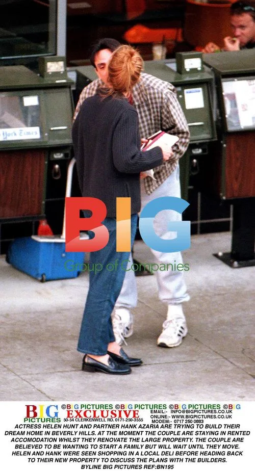 Helen Hunt and Partner Hank Azaria House Hunt