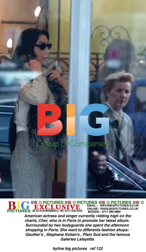 Cher Shopping in Paris