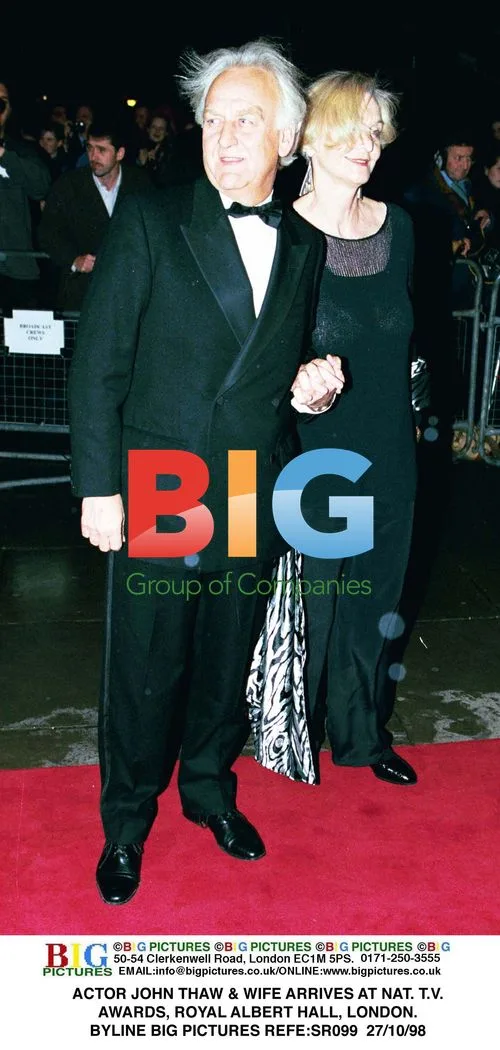 JOHN THAW & WIFE AT NAT. T.V. AWARDS