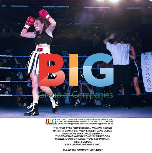 First Professional Women's Boxing Match in UK