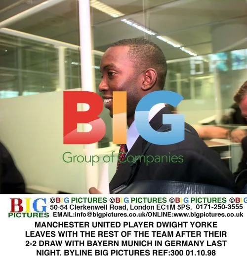 Dwight Yorke leaves after Manchester United draw