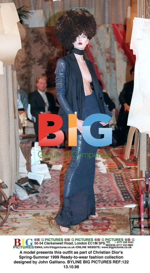 Christian Dior Spring-Summer 1999 RTW Collection