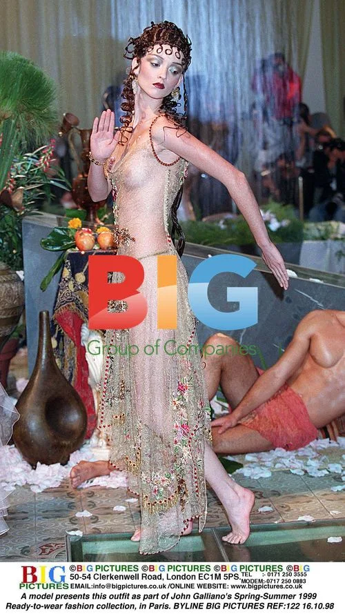 John Galliano SS 1999 Fashion Show