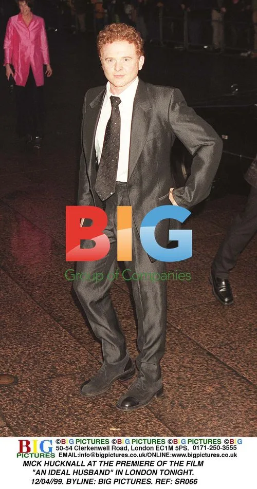 Mick Hucknall at "An Ideal Husband" Premiere