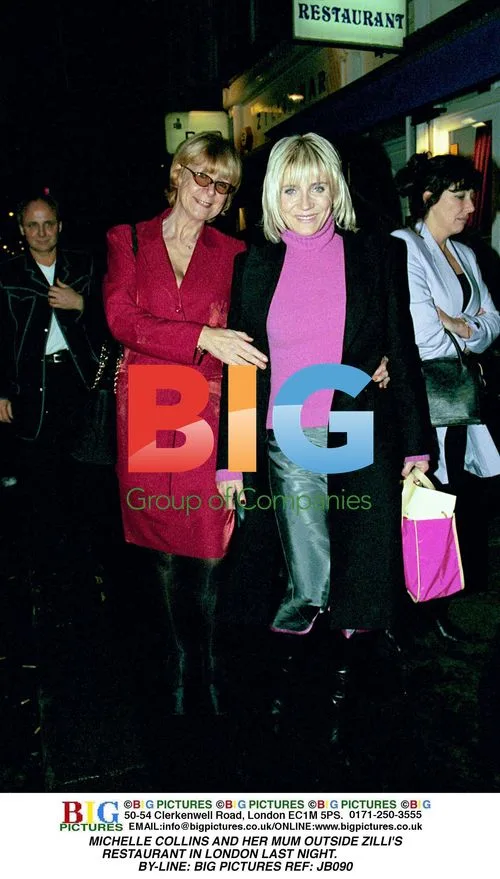 Michelle Collins and her mum outside Zilli's Restaurant