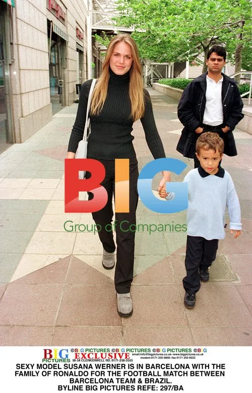 Susana Werner in Barcelona with Ronaldo family