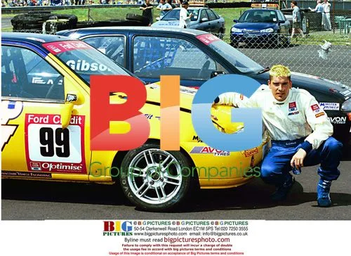 Shane Lynch tries hand at motorsports