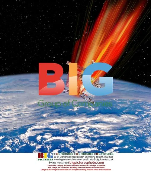 MIR Space Station Predicted to Crash into Paris