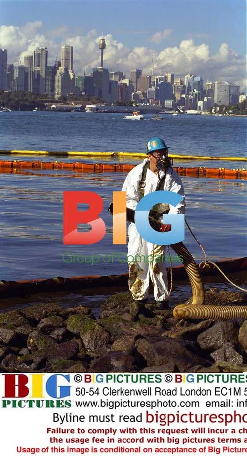 Sydney Harbour Oil Spill Cleanup