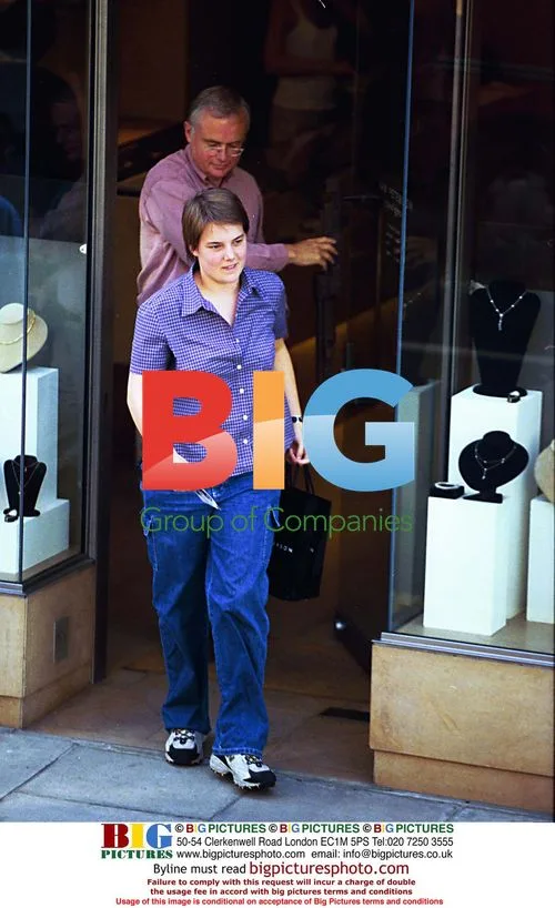 Martin Lewis and daughter shopping