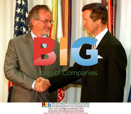 Spielberg Receives Defense Dept. Award