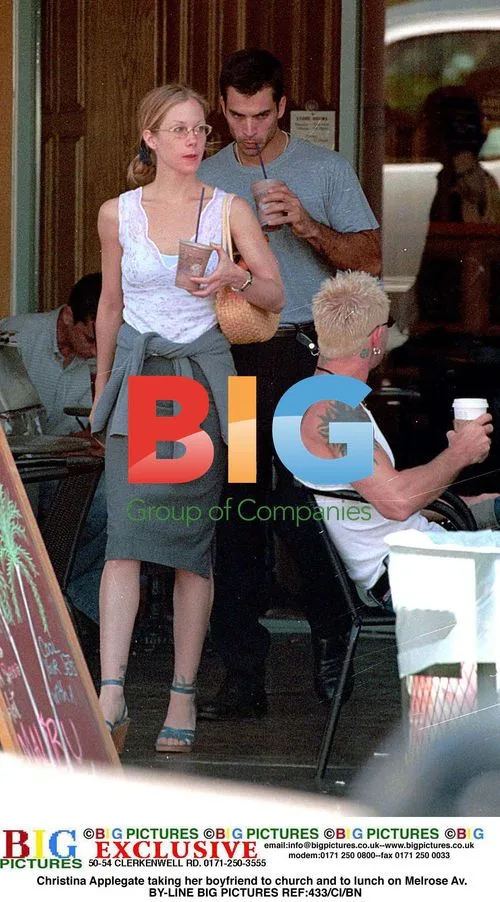 Christina Applegate out with boyfriend