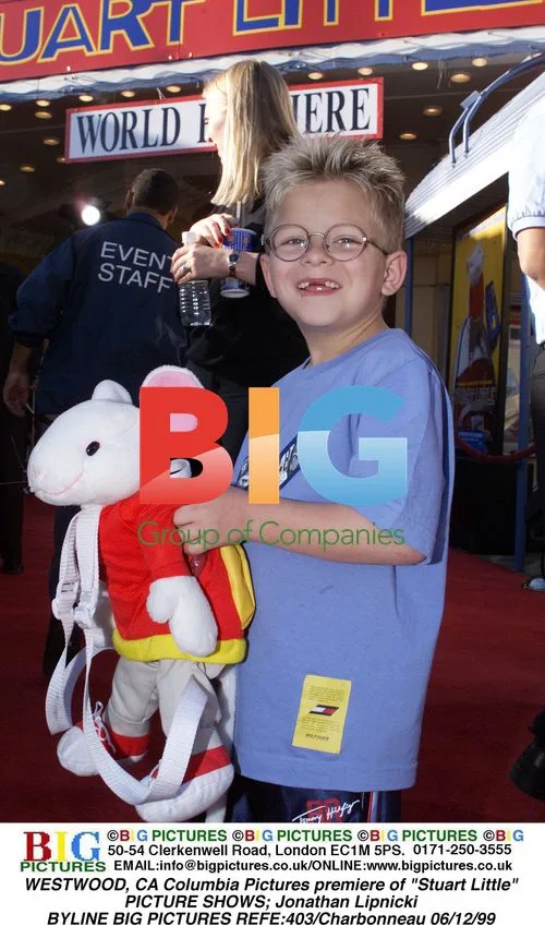 Jonathan Lipnicki at "Stuart Little" premiere