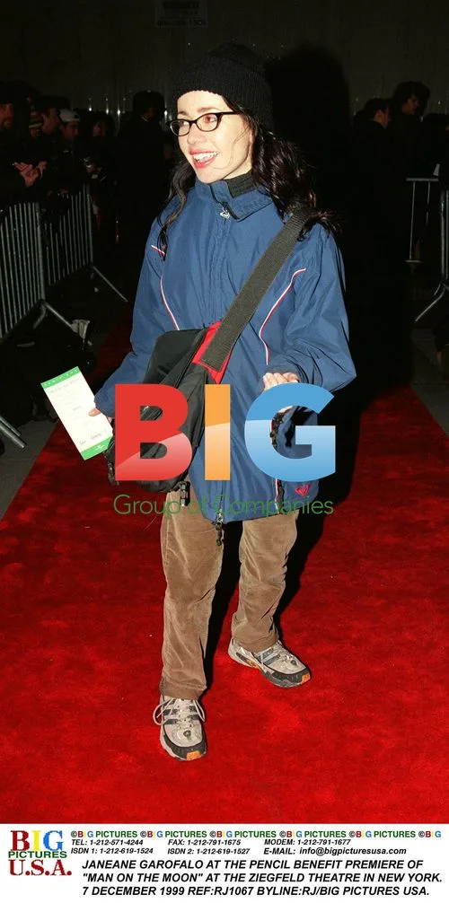 Janeane Garofalo at "Man on the Moon" Premiere