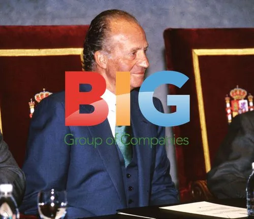 King Juan Carlos I Presents New Euro Bills