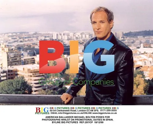 Michael Bolton Poses in Spain