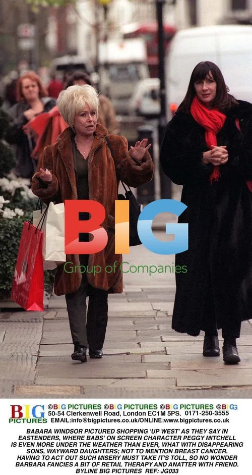 Barbara Windsor Shopping in London