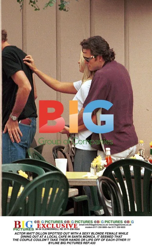 Matt Dillon Spotted with Blonde at Cafe