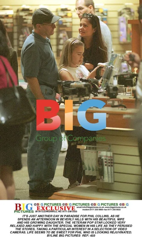 Phil Collins Out Shopping in Beverly Hills