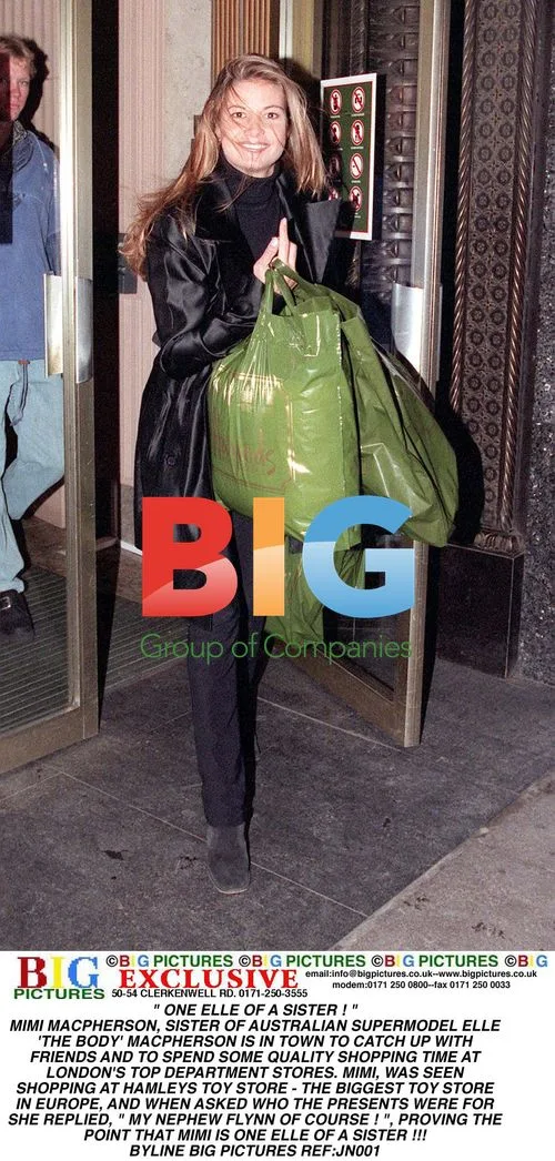 Mimi Macpherson, Sister of Elle, Shopping in London