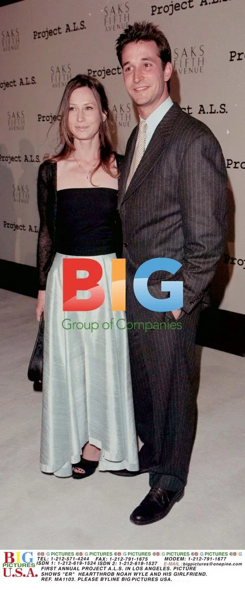 Noah Wyle and Girlfriend at ALS Charity Event