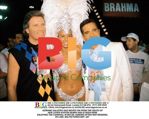Adriane Galisteu Enjoying Carnival in Rio