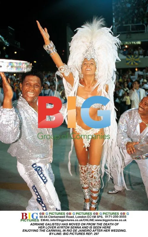 Adriane Galisteu Enjoys Carnival in Rio After Wedding