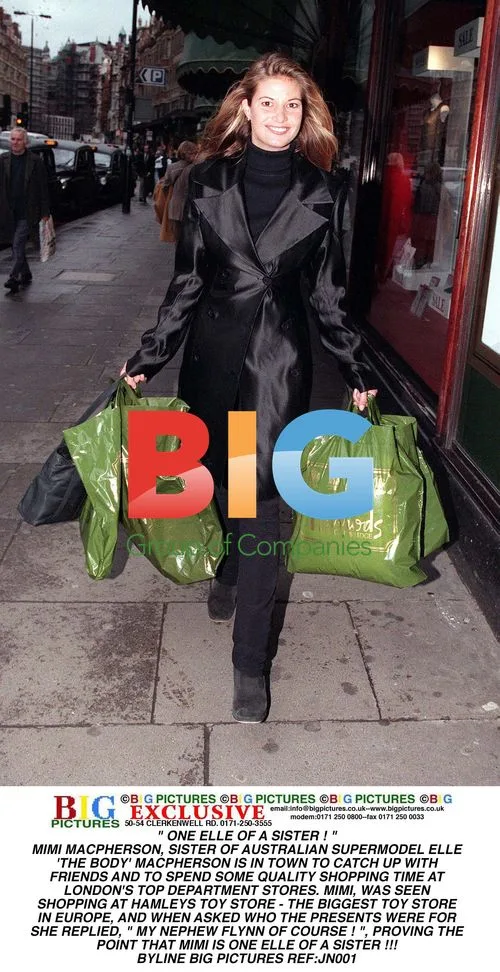 Mimi MacPherson, Elle's Sister, Shopping in London