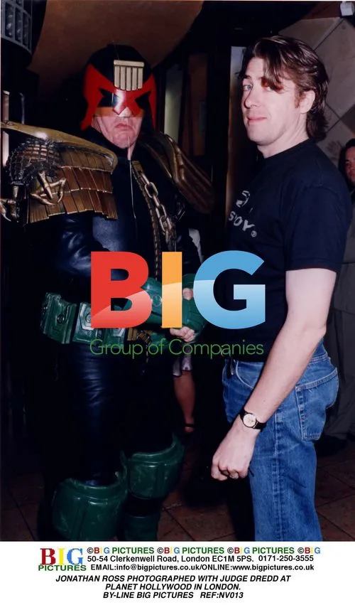 Jonathan Ross and Judge Dredd at Planet Hollywood