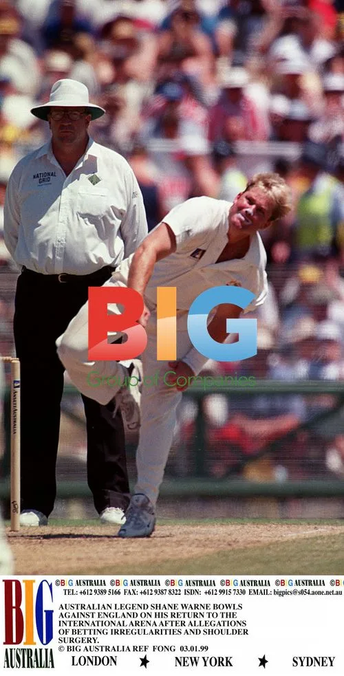 Shane Warne returns to cricket after scandal